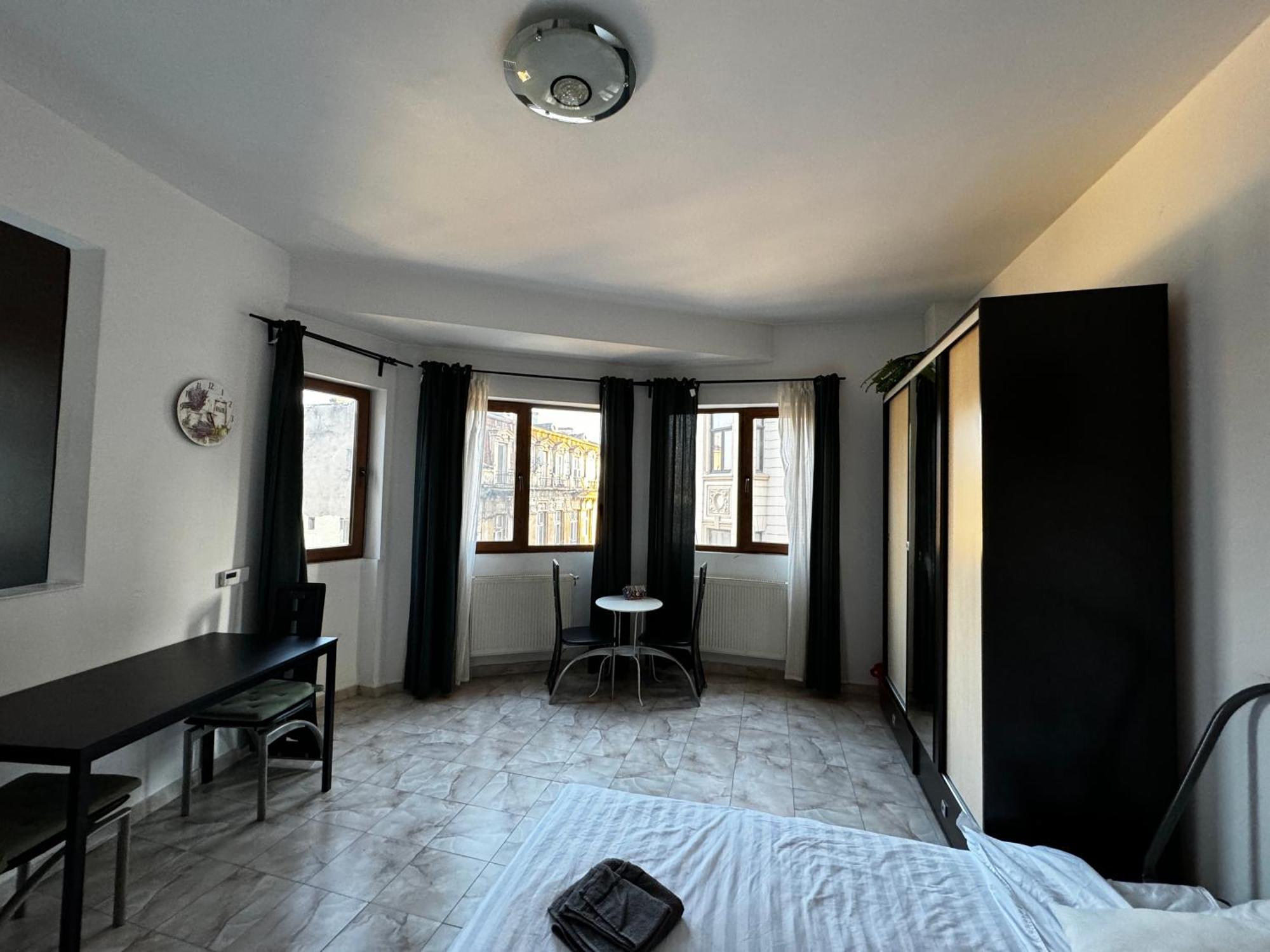 Old Town Studios By Chr Luxury Property 부쿠레슈티 외부 사진