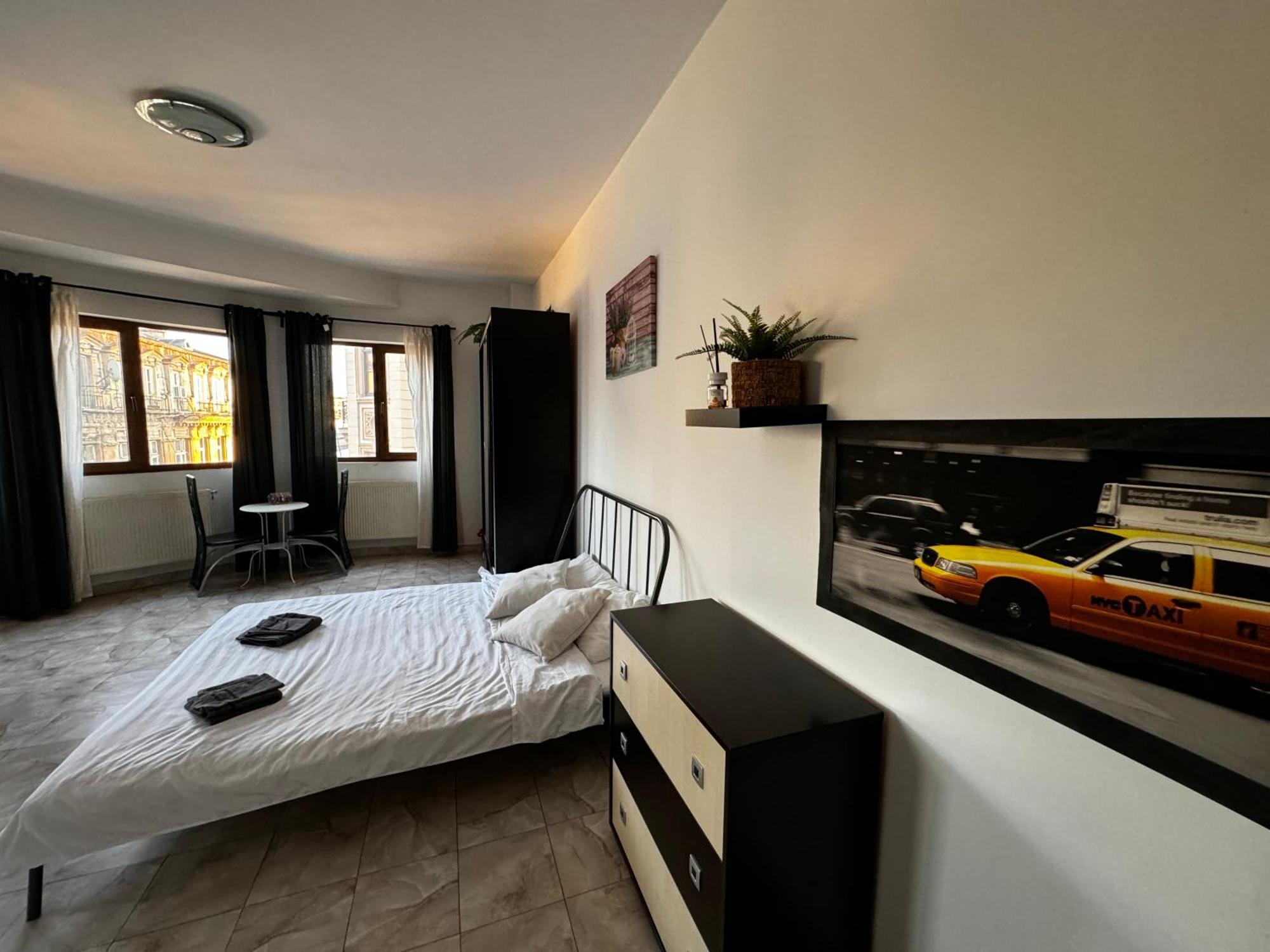 Old Town Studios By Chr Luxury Property 부쿠레슈티 외부 사진